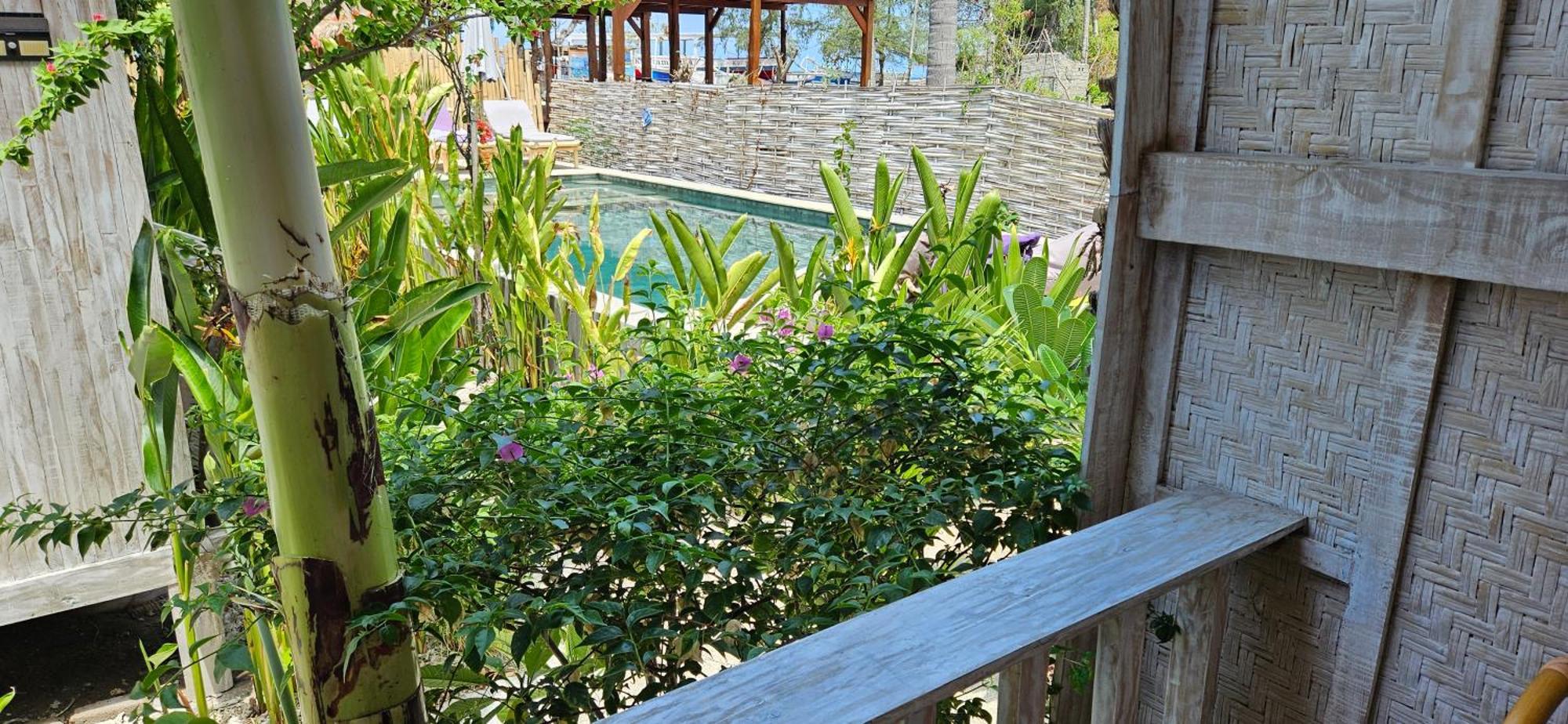 Purple Beach - Maithelia - Gili Air Bagian luar foto